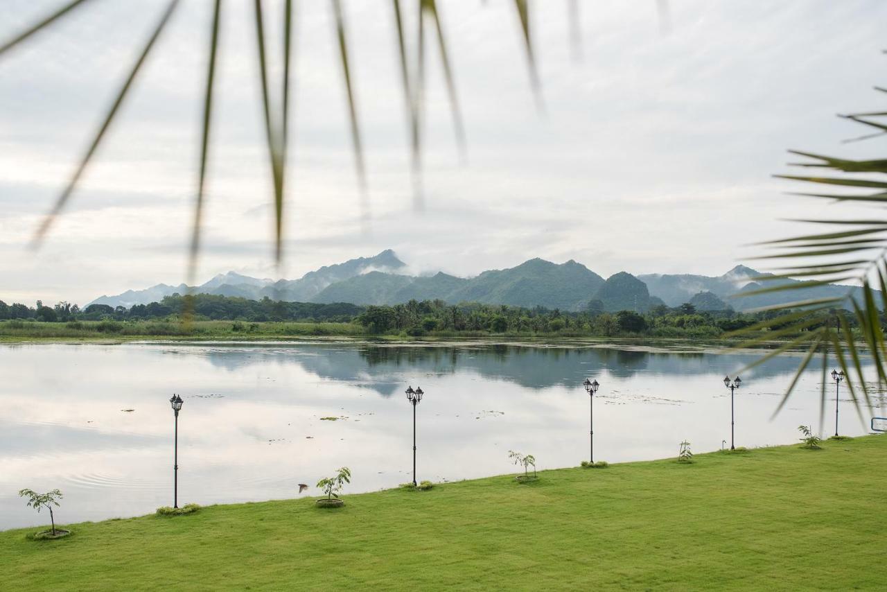 Sakarin Valley Resort Kanchanaburi Exterior photo